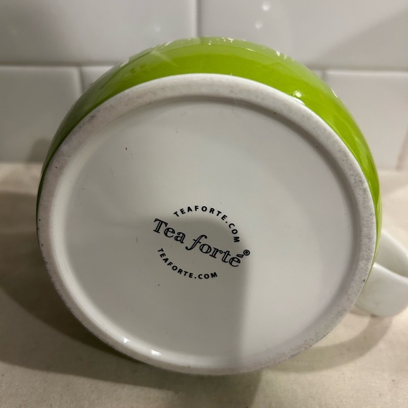 Tea Forte PUGG Ceramic Teapot - Spring Grass - Picture 3 of 6